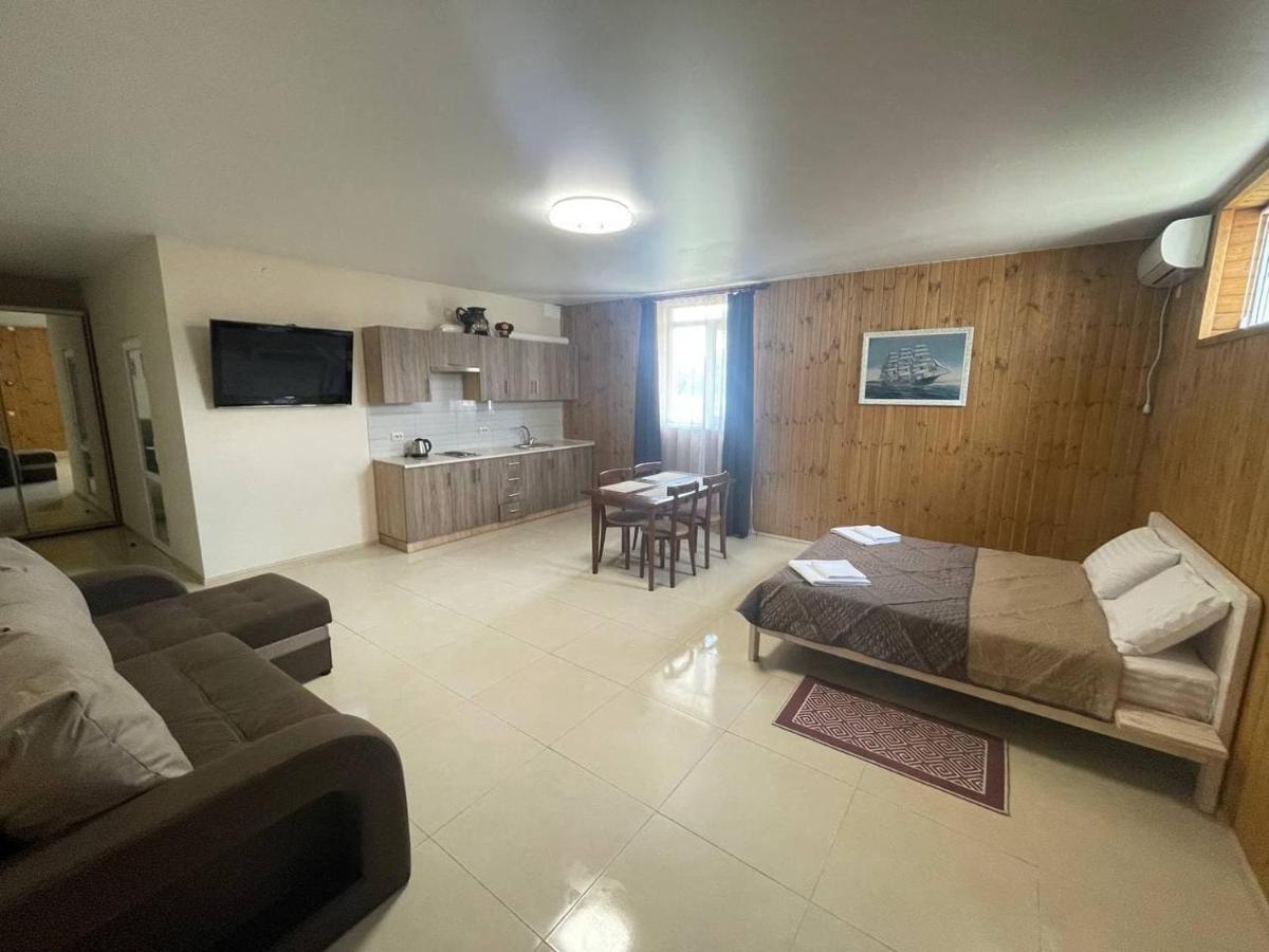 База Отдыха Причал Lazurne Extérieur photo