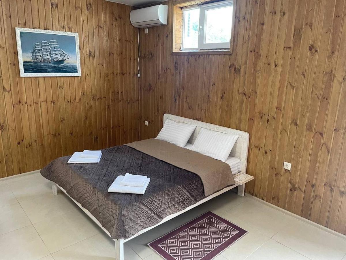 База Отдыха Причал Lazurne Extérieur photo
