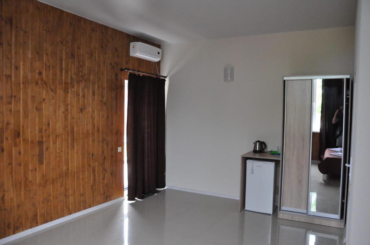 База Отдыха Причал Lazurne Extérieur photo